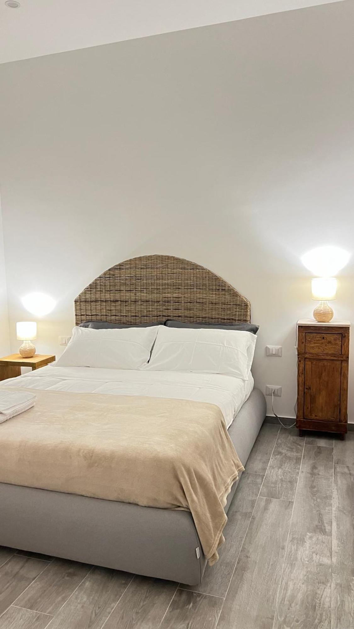 Dimora Donna Vitalia Apartments ตราปานี ภายนอก รูปภาพ